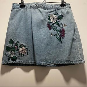 DENIM SKIRT | FLORAL PRINT